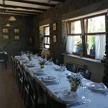 Rural La Campanona 酒店 Villager de Laciana