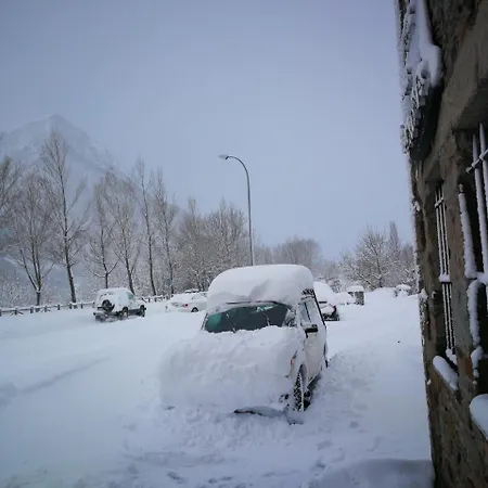 Отель Rural La Campanona Villager de Laciana